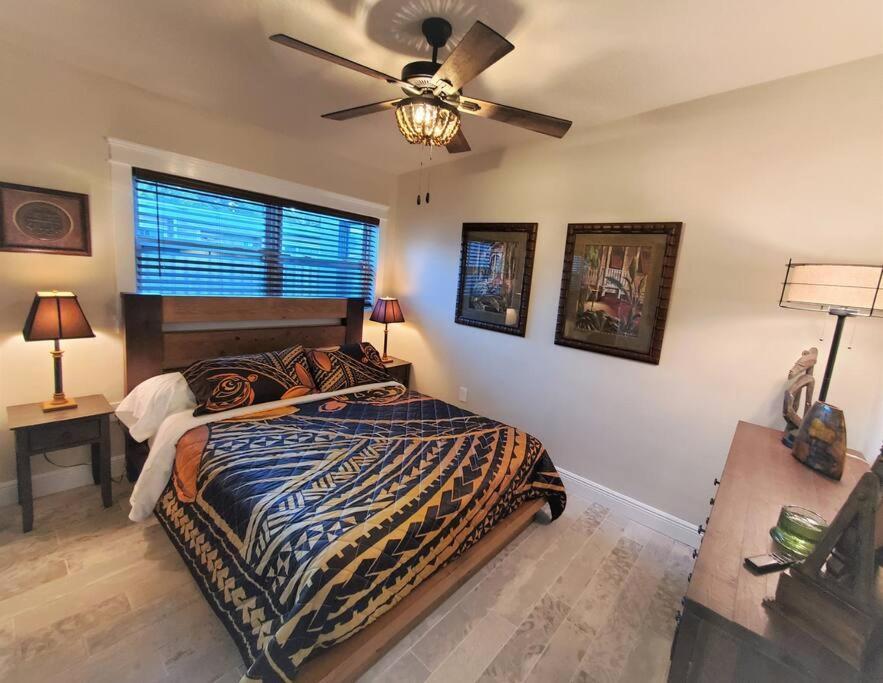 Bali Bungalow - Downtown Cocoa Beach Luaran gambar