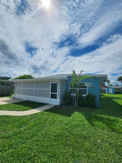 Bali Bungalow - Downtown Cocoa Beach Luaran gambar